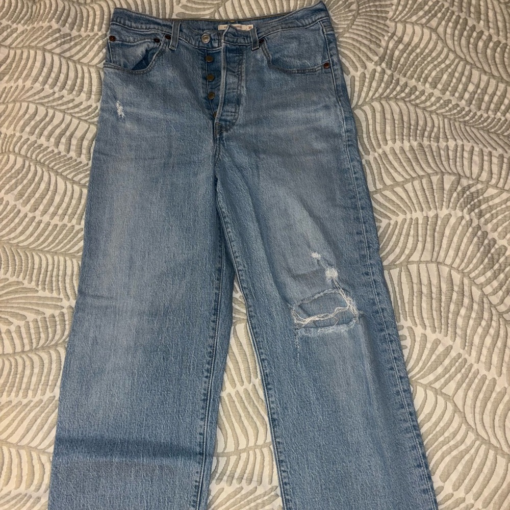 Levi’s Distressed Jeans